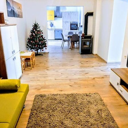 Zoe Apartment Maribor Kültér fotó