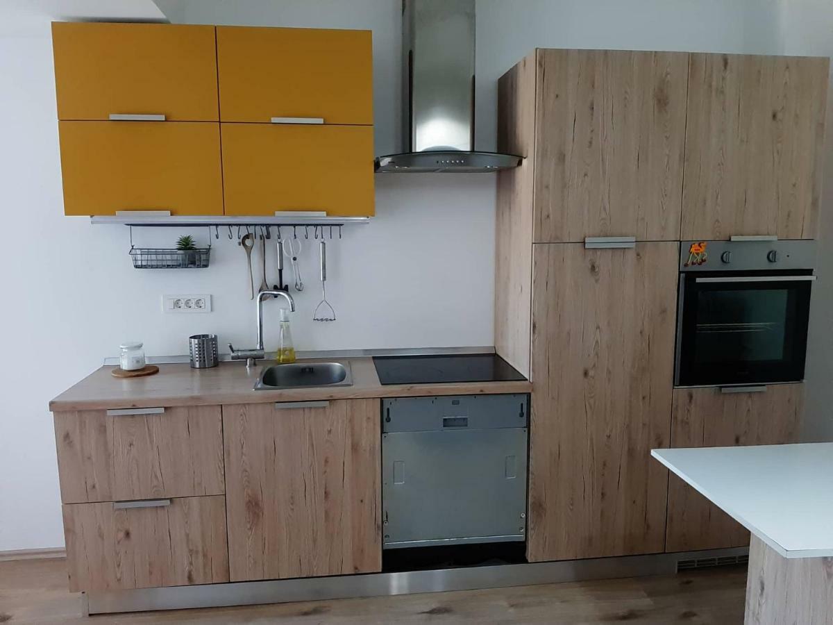 Zoe Apartment Maribor Kültér fotó